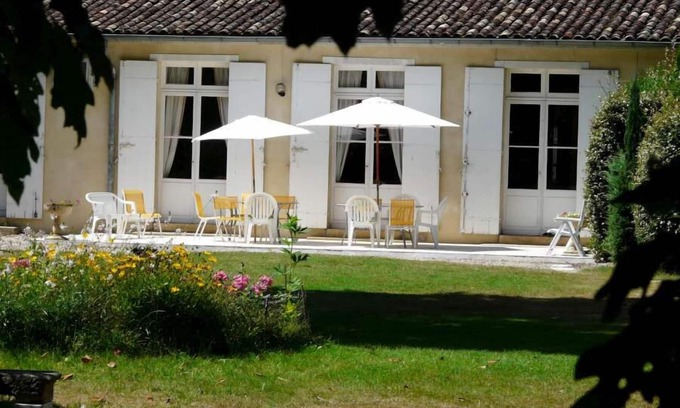 Cestas Casa | Gite DE Monsalut - Cestas