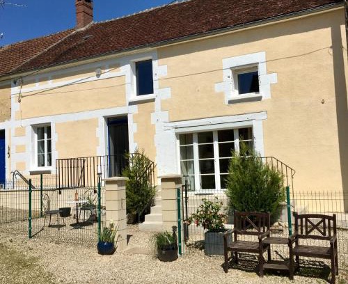 Sainte-Colombe-sur-Loing Casa | Gite de Pete