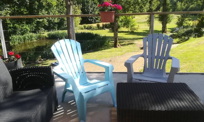 Saint-Pever Casa | GITE des GRANDS CHENES, Mar y campo