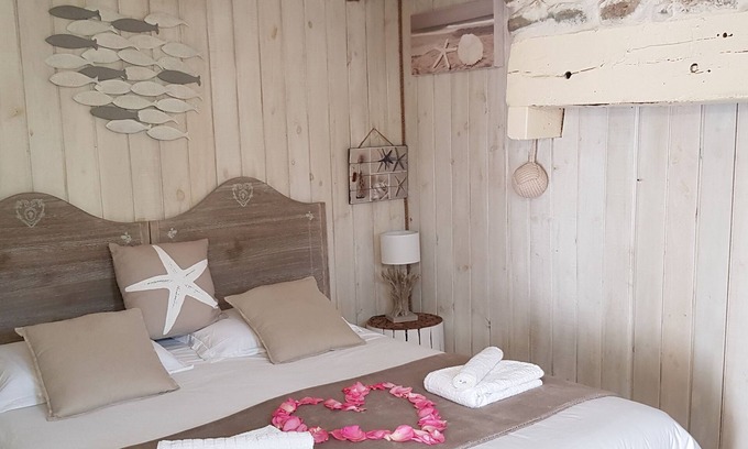 Roscanvel Cama Y Desayuno | Gite for 19 people, 200 m from the sea on the GR34