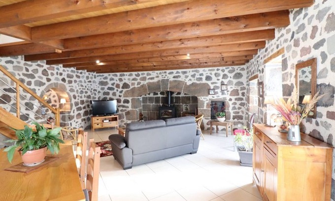 Saint-Cirgues-de-Jordanne Cabaña | Gite Saint-Cirgues-de-Jordanne, 2 bedrooms, 4 persons