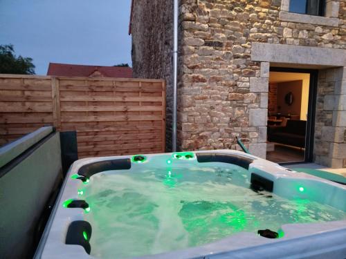 Bacilly Casa | Gite La grange bien être en baie du Mont St Michel