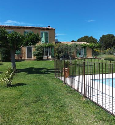 Mouries Casa | Gite La RESTANCO