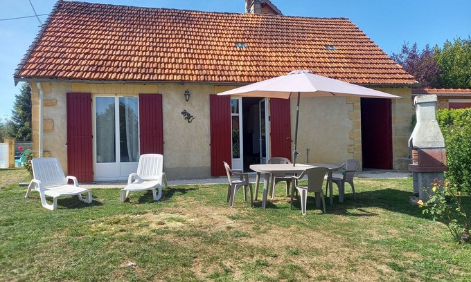 Saint-Andre-dAllas Casa | Gite La salamandre, furnished accommodation ***