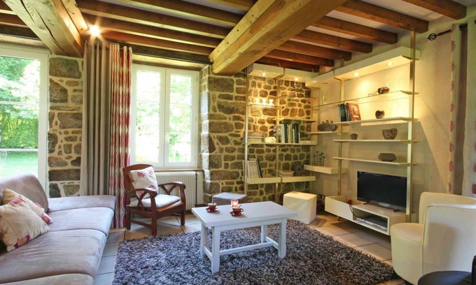 Les Monts-d'Andaine Cabaña | Gite La Sauvagère, 5 bedrooms, 10 persons