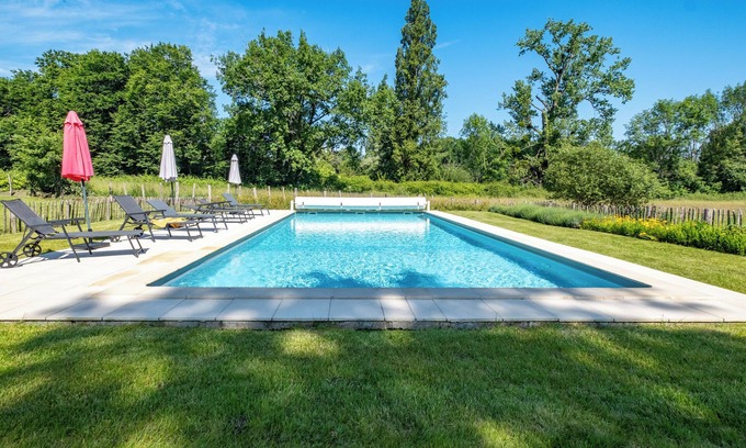 Chassaignes Casa | 'Gîte Le Gardien' con piscina compartida, terraza privada y Wi-Fi