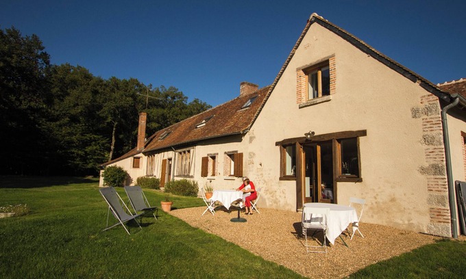 Cour-Cheverny Casa | Gite le ROUVRE maison de campagne au centre des châteaux de la Loire.