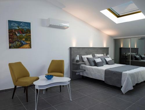 Saint-Etienne-du-Gres Casa | Gite Les Courlis