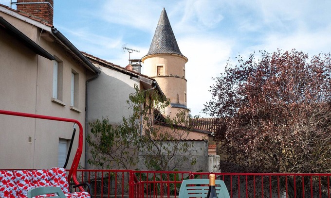 Livinhac-le-Haut Apartamento | Casa rural Livinhac-le-Haut, 2 dormitorios, 6 personas