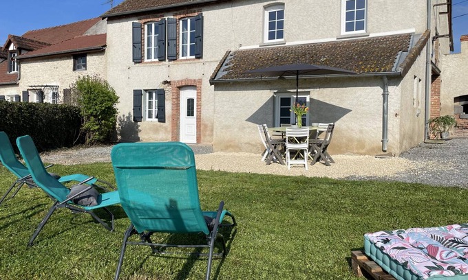 Louchy-Montfand Cabaña | Gite Louchy-Montfand, 2 bedrooms, 4 persons