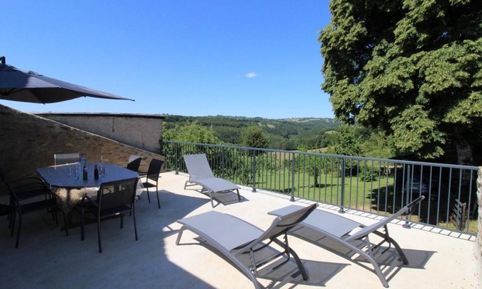 Pleaux Cabaña | Gite Pleaux, 3 bedrooms, 6 persons