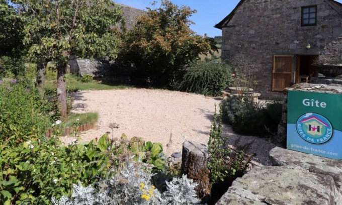 Senezergues Cabaña | Gite Sénezergues, 2 bedrooms, 4 persons
