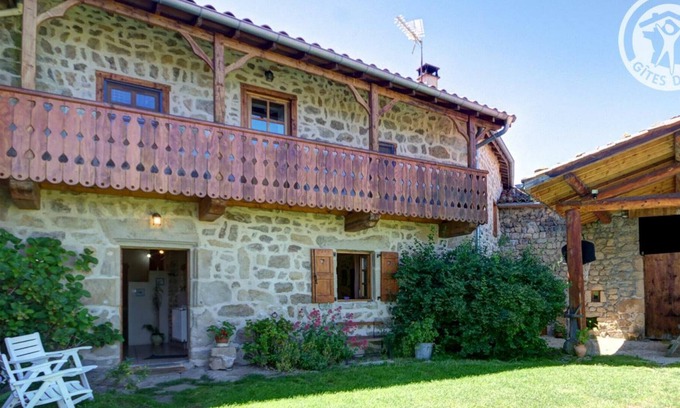 Saint-Bonnet-le-Courreau Casa | Casa rural Saint-Bonnet-le-Courreau, 3 dormitorios, 6 personas