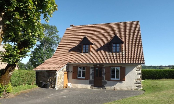 Saint-Cirgues-de-Malbert Cabaña | Gite Saint-Cirgues-de-Malbert, 2 bedrooms, 6 persons