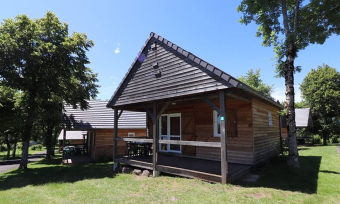 Salers Cabaña | Gite Salers, 2 bedrooms, 4 persons
