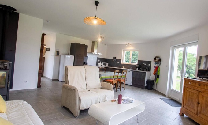 Tocane-Saint-Apre Cabaña | Gite Tocane-Saint-Apre, 2 bedrooms, 4 persons