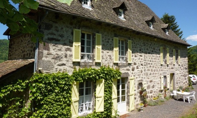 Vic-sur-Cere Cabaña | Gite Vic-sur-Cère, 2 bedrooms, 4 persons
