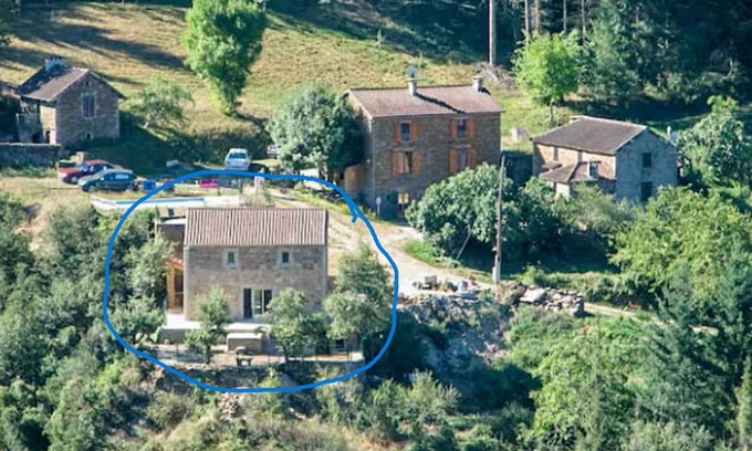 Montclar Casa | Gite with great views, pool and jacuzzi!
