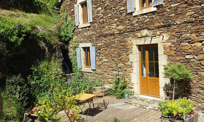 Saint-Melany Casa | Gite with jacuzzi in a small village in the Cévennes ardéchoises region