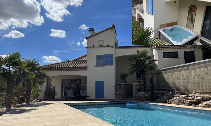 Saint-Rome-de-Tarn Villa | casa rural con piscina climatizada cerca de MILLAU SUD AVEYRON ST ROME DE TARN Viaducto