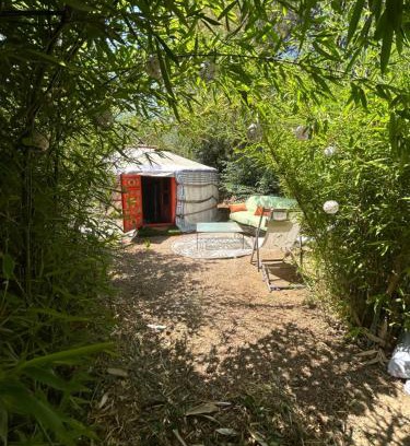 La Celle-sous-Gouzon Otro | Gite Yourte Nature