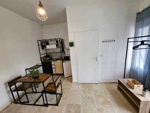 Auxerre Apartamento | Gitedelatournelleauxerre