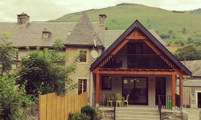 Arreau Casa | Gîtes for 2/5p with charming balcony