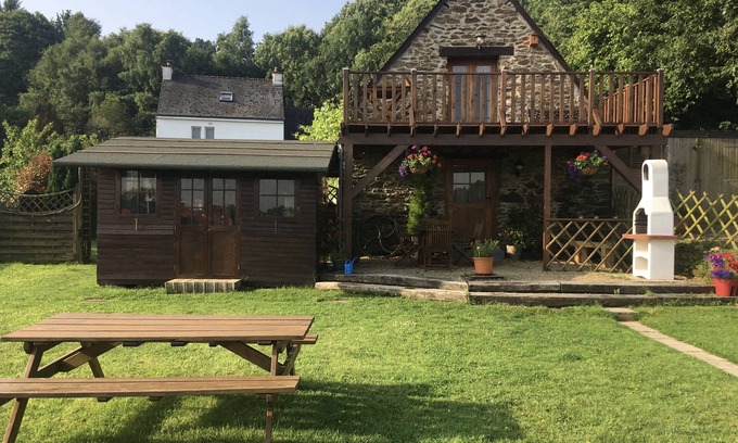 Camors Chalet De Esquí | Gites de Camors - Cider Press Sleeps 4/6 (2 habitaciones)