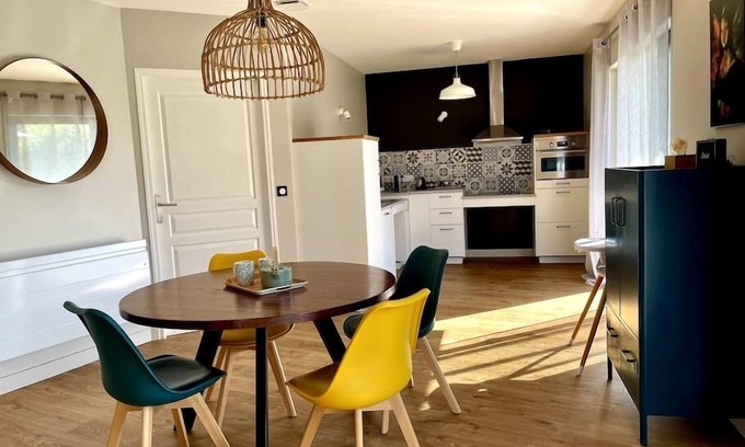 Mosnes Casa | Gites-domainedupin, cottage "Mosnes à Lisa"