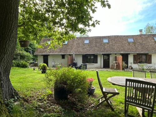 Saint-Vincent-des-Bois Casa | GITES du BOIS des PERRUCHES