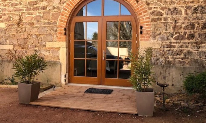 Salles-Arbuissonnas-en-Beaujolais Casa | Gites du chateau du Breuil