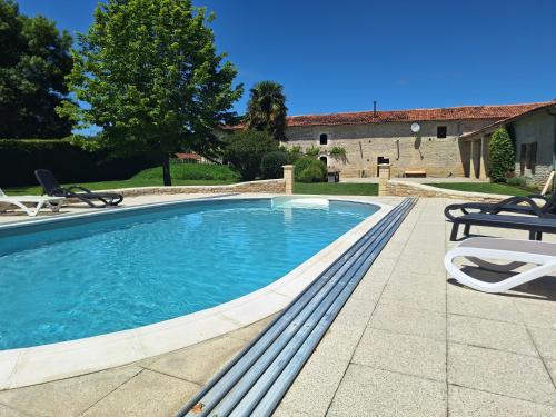 Mons Casa | Gites Les Grandes Ecures
