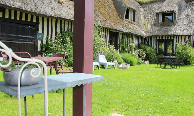 Fatouville-Grestain Cabaña | Casas rurales en NORMANDY con piscina y SAUNA cerca de Honfleur 8 HABITACIONES
