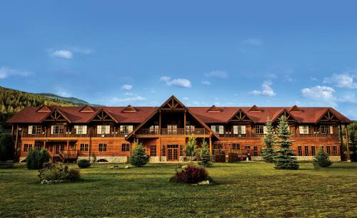 Revelstoke Complejo | Glacier House Hotel & Resort