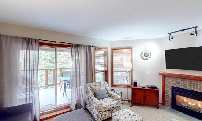 Village North Casa | Glacier's Reach 42