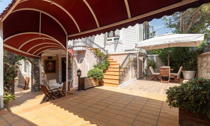 Beylerbeyi Apartamento | Glamorous Authentic Studio in Üsküdar