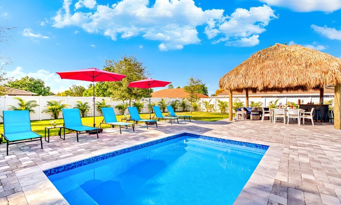 Delray Beach Casa | Glamorous New Built Heated Pool Home, Tiki Hut, Huge Patio, Air Hockey Near Ave