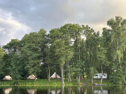 Vilnius County Otro | Glamp Juodis