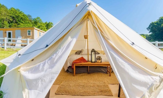 Lookout Valley Neighborhood Association Alquiler De RV | Glamp on Functional Farm w/ pool 15min to Chatt!