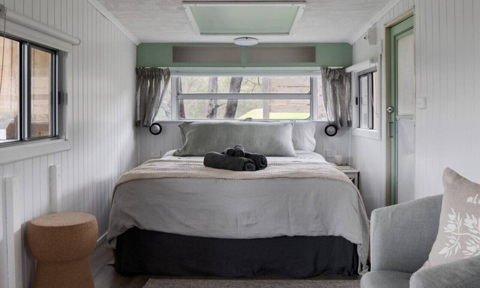 Strath Creek Casa | Glamper Wings @ The Village Green