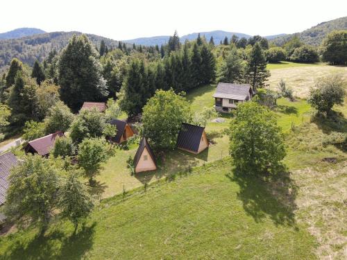 Kostel Otro | GLAMPING BRUNDO - Tents and Cottage with SAUNA & JACUZZI