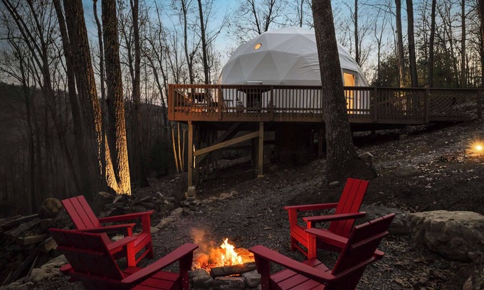 Wardensville Apartamento | Glamping Dome w/Hot Tub, Fire Pit & River Access