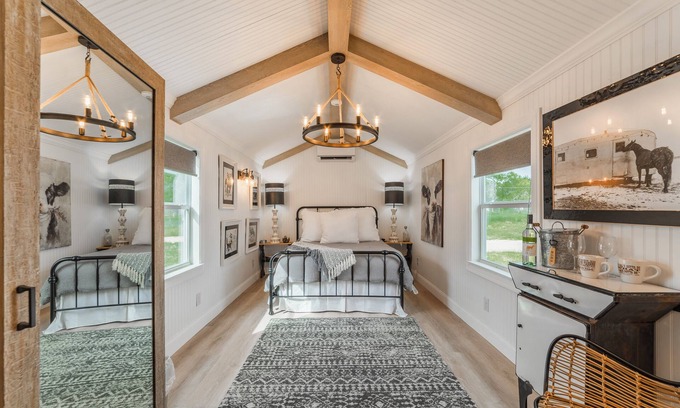 Spicewood Cabina | Glamping in Spicewood TX Hill Country ~ Cabin 3 The Sonnie at Green Acres