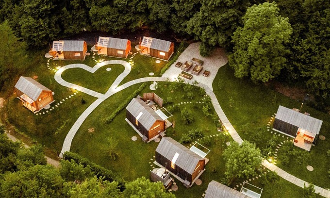 Trzic Cabina | Glamping in the hidden Alpine pearl of incredible and unspoilt nature.