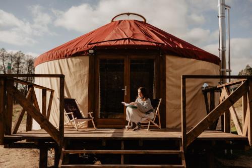 Wałcz Otro | Glamping jurty Czapla
