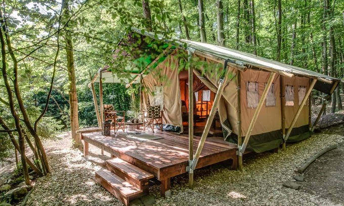 Zlin Otro | Glamping Safari - Africa House