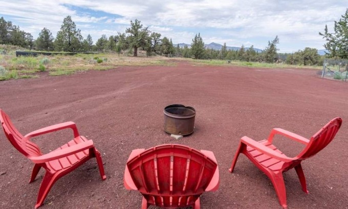 Redmond Casa | Glamping with a view, but get out and enjoy.