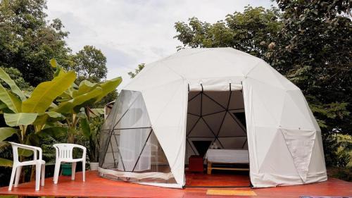 San Jose del Guaviare Casa | Glampyn amazonic colibri