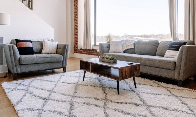 Old City Apartamento | Glass Loft - Walk to Old City & DT Knox