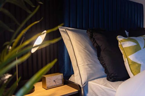 Sheffield Casa | Glasswing Stays Margaret st, central Sheffield